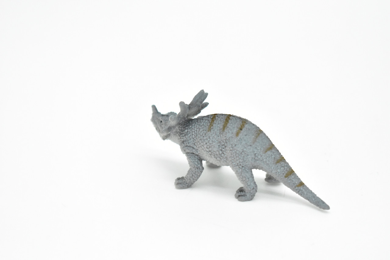 Styracosaurus Dinosaur,  Very Nice Plastic Replica    2 1/2"   ~    F1867B4