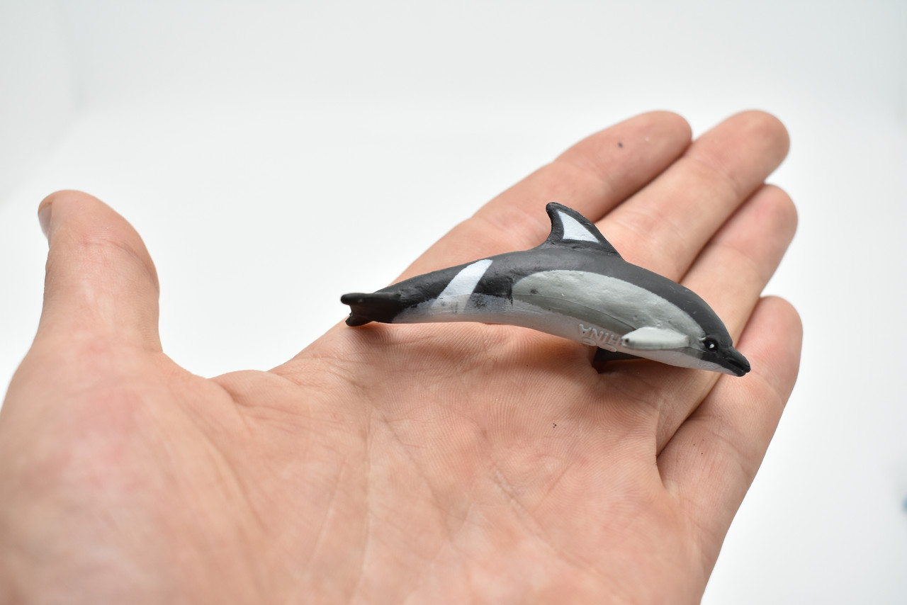 Dolphin, Porpoise, Very Nice Plastic Replica   3"Long   ~   F3900-B9