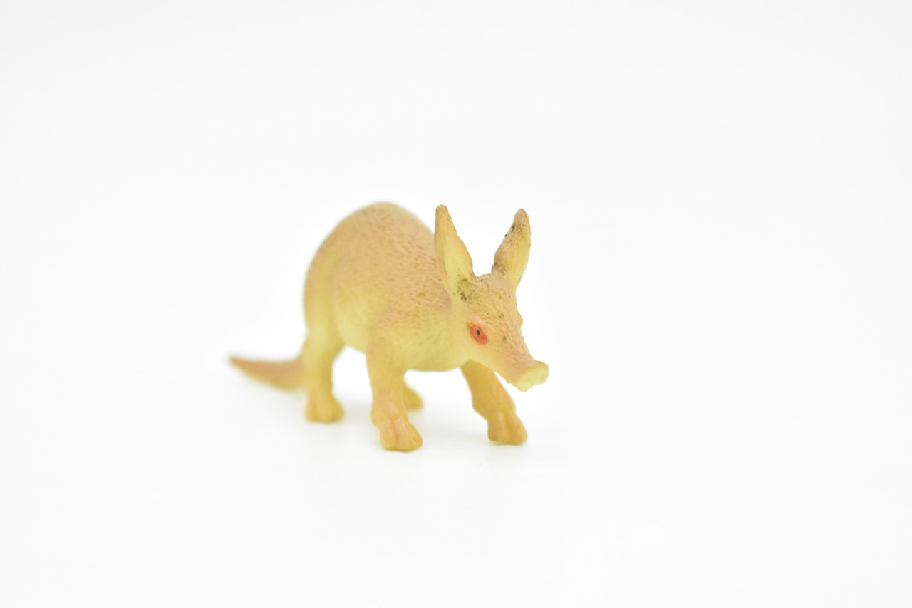 Aardvark, Very Nice Plastic Animal Figure, Model, Figure, Figurine, Educational, Animal, Kids, Gift, Toy,    3"   CWG99 B237