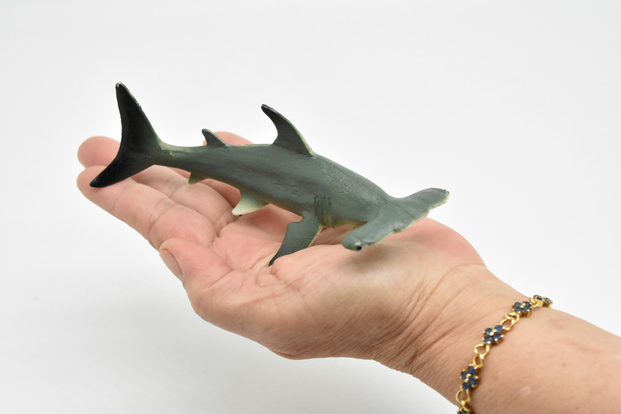 Hammerhead Shark, Saltwater, Hammer Head,  High Quality, Hand Painted, Realistic, Rubber, Fish, Figure, Diorama Model, Toy, Kids, Educational,  5 1/2 Inches