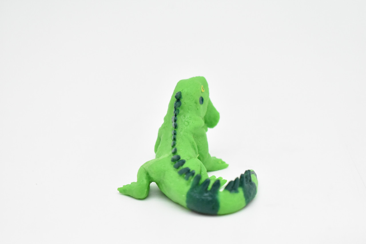 Iguana, Lizard, Plastic Reptile Design, Educational, Hand Painted, Realistic Figure, Lifelike Model, Toy, Kids, Gift,     2 1/2 Inches.   CWG239 B306
