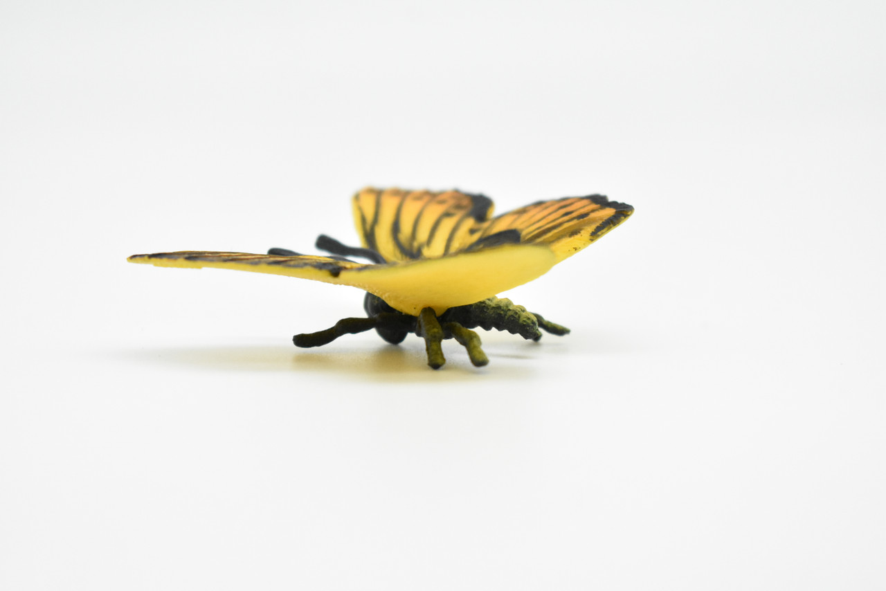 Butterfly, Yellow, Very Nice Rubber Reproduction    2"     F4470 B46