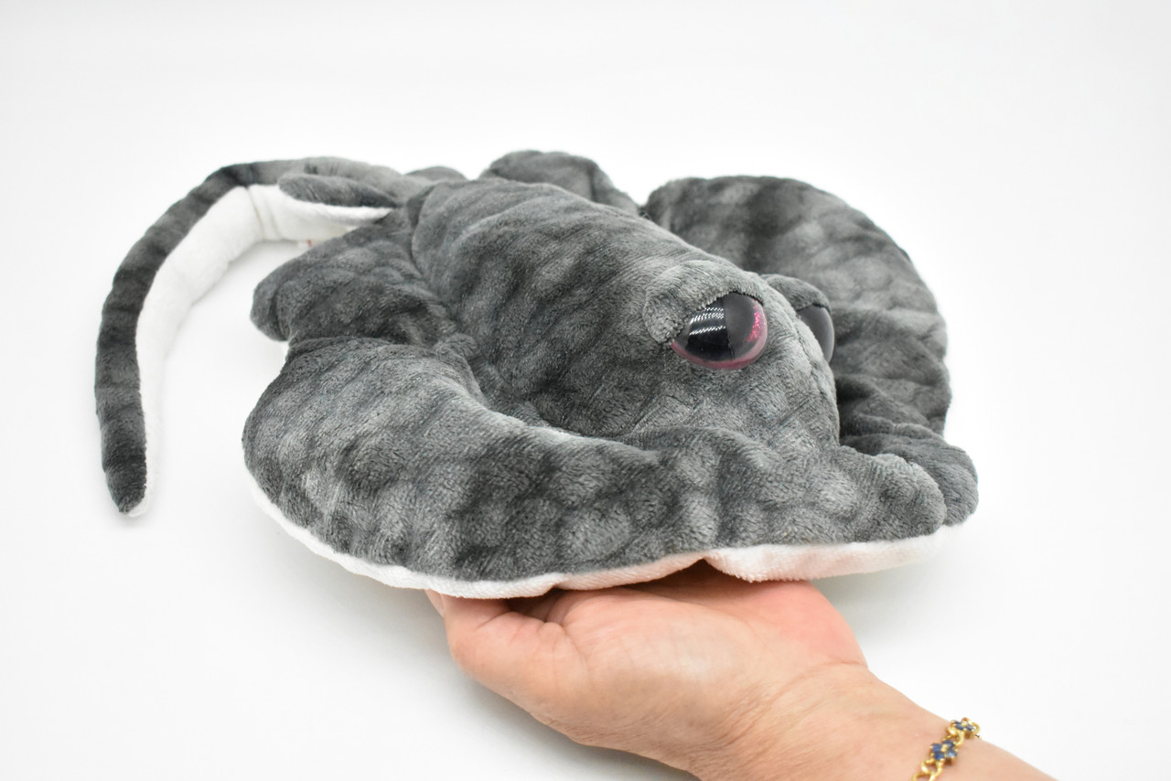 Stingray with Big Eyes, Sea Rays, Myliobatoidei, Very Nice Plush, Stuffed Fish, Educational, Realistic Figure, Lifelike Model, Replica, Toy, Kids,  18 Inches. 