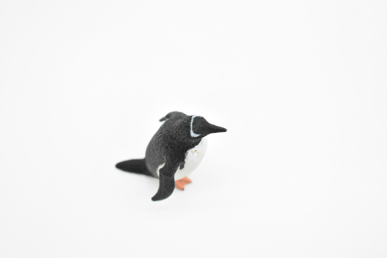 Penguin, Gentoo, Museum Quality Plastic Reproduction, Hand Painted   2"    M119 B647