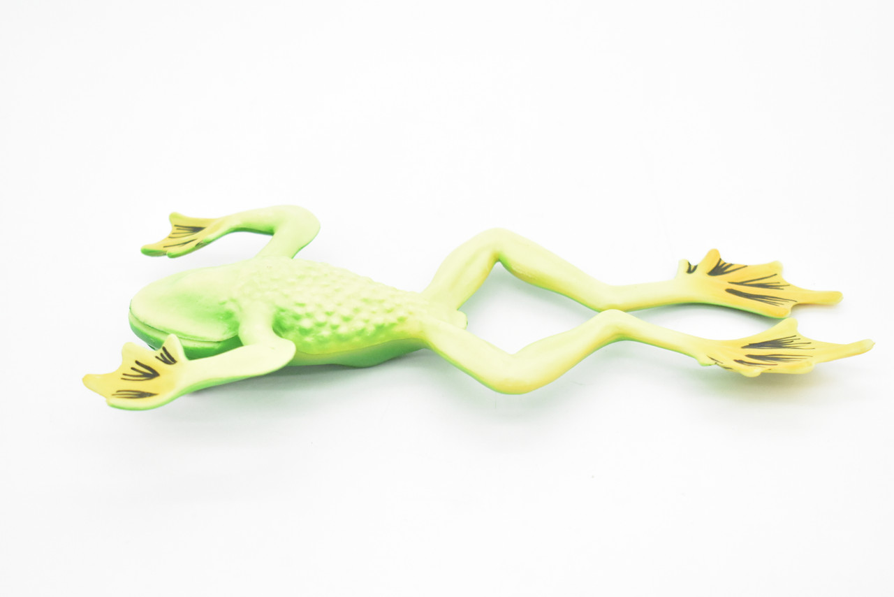 Tree Frog, Leaping, Very Realistic Rubber Reproduction, Hand Painted Figurines,   8"    CH038 BB75