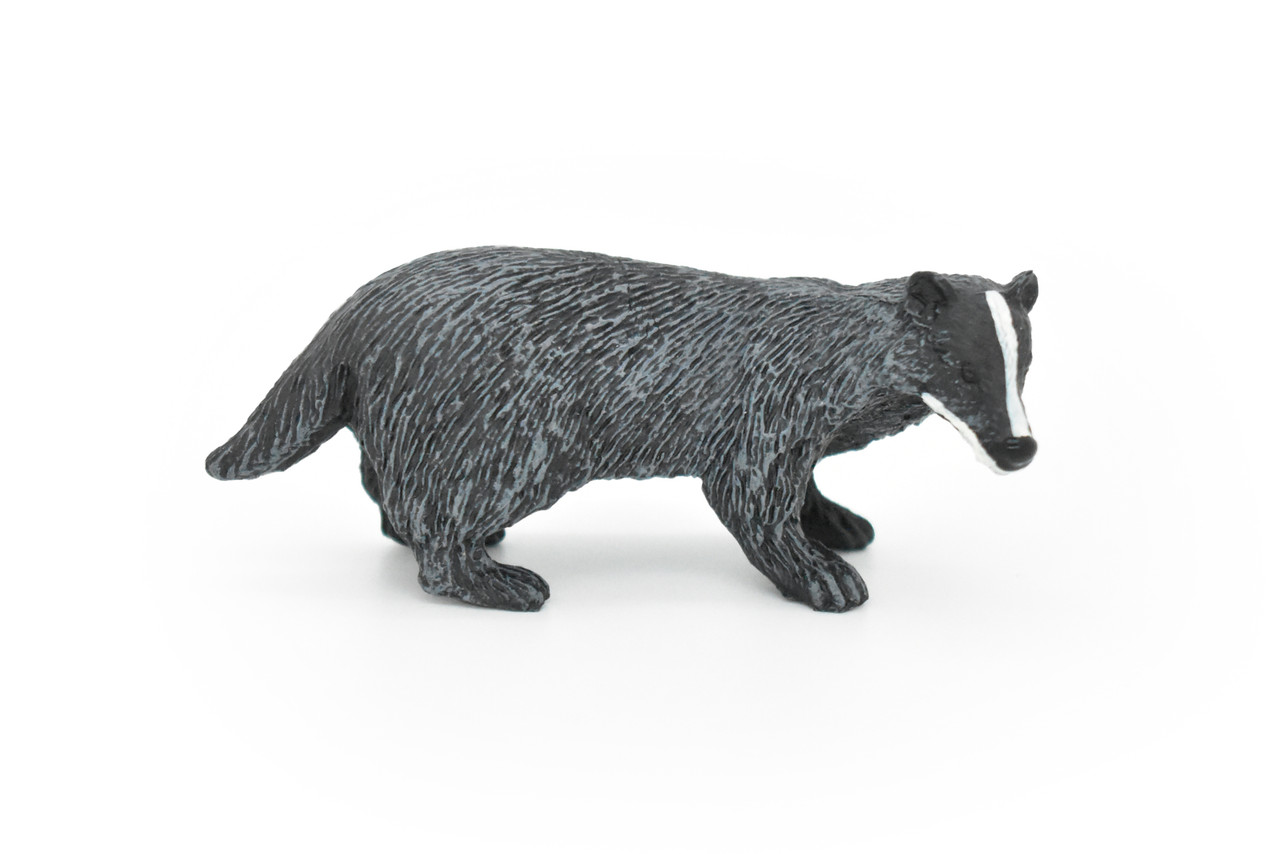 Badger, High Quality, Hand Painted, Rubber Animal, Toy Figure, Realistic, Lifelike Model, Replica, Kids, Educational, Gift,     3"    CH089 BB84