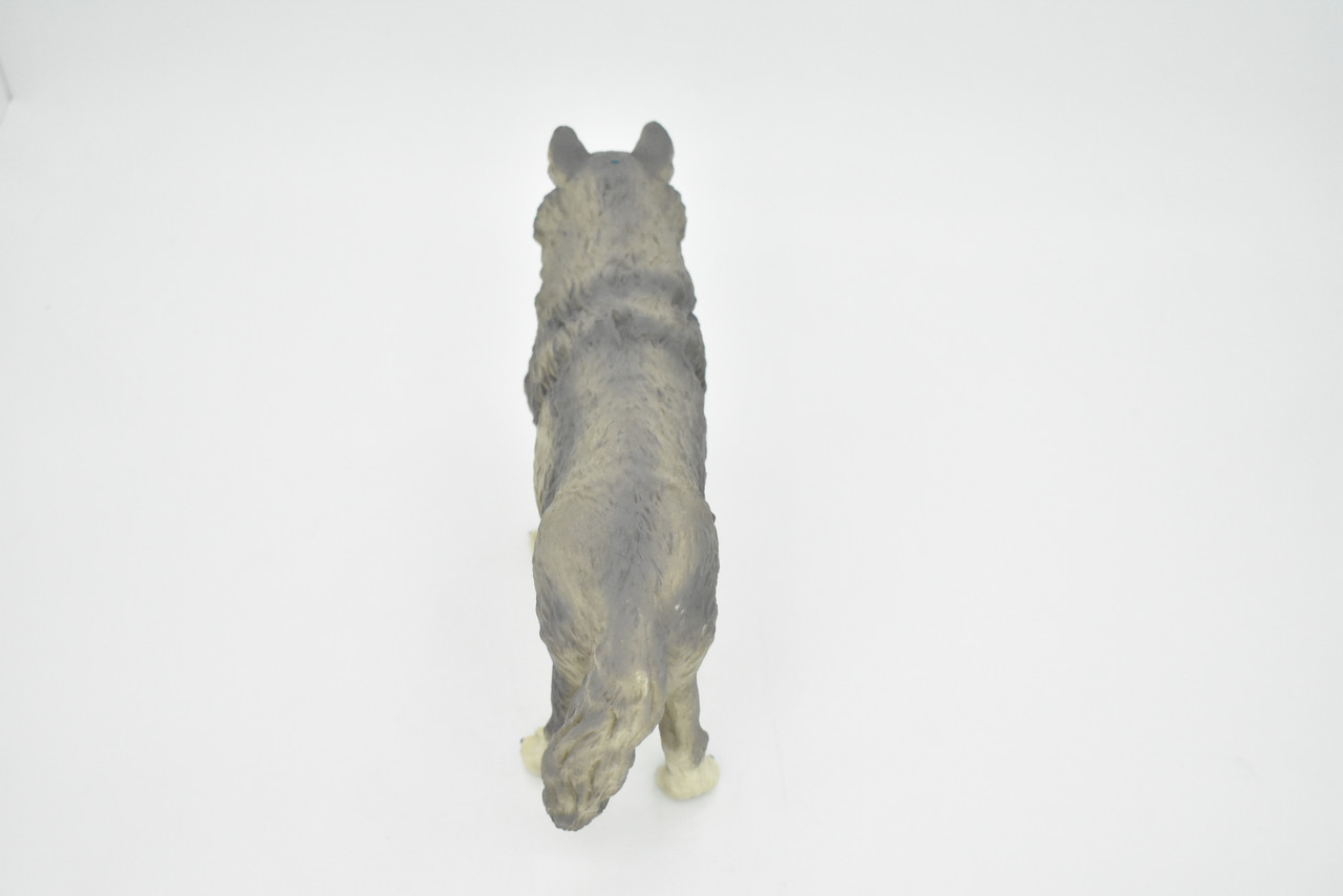 Wolf Toy, Grey, Very Large, Museum Quality Rubber Figure, Model, Educational, Animal, Hand Painted, Figurines 7" CH106 BB90