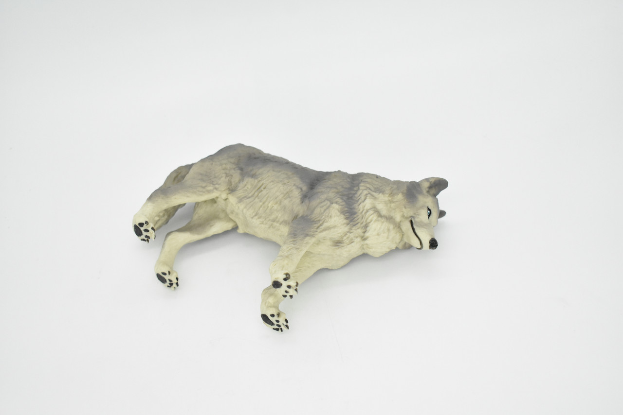 painted wolf figurines