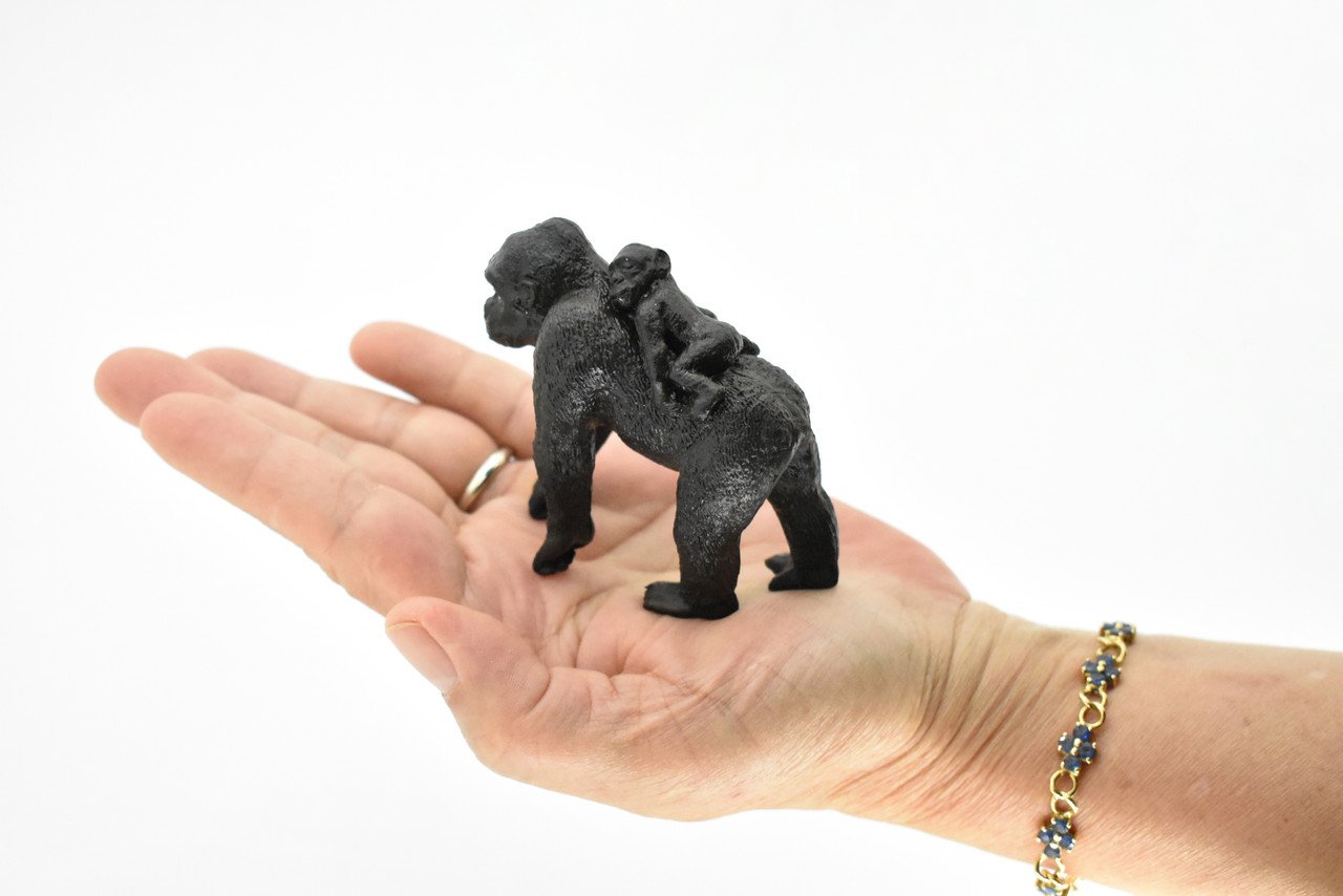 Gorilla with Baby, Primate, Hand Painted, Educational, Rubber Animal, Realistic Toy Figure, Diorama Model, Kids, 3 Inches. 