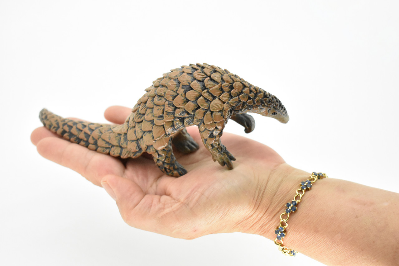 Pangolin Toy, Scaly Anteaters, Very Realistic Rubber Figure, Model, Educational, Animal, Hand Painted Figurines,       7"    CH0114 BB93