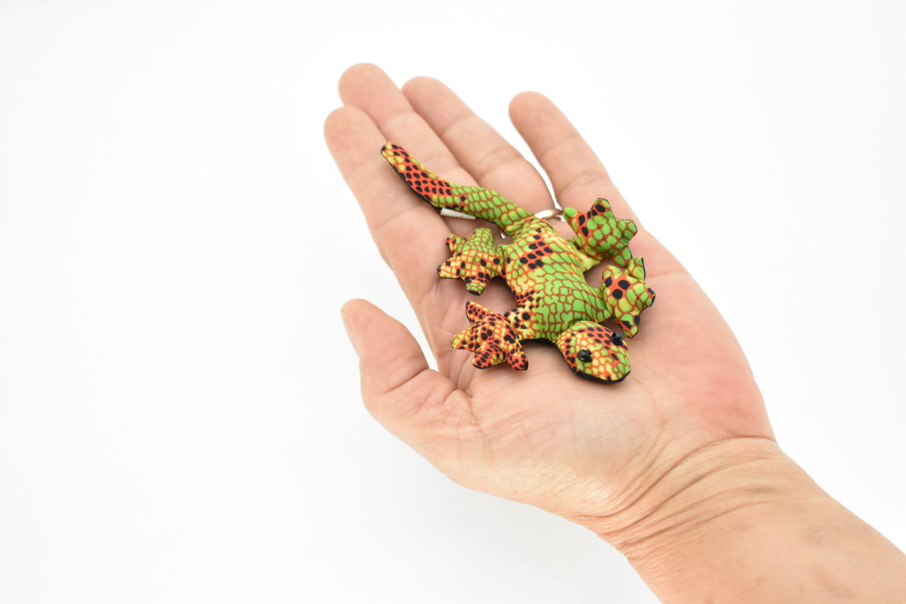 Gecko, Lizard, Reptiles, Green,  HandMade, Thailand Sand Creatures, Toy, Paper Weight, Bean Bag, Cornhole       3"    TH10 BB67