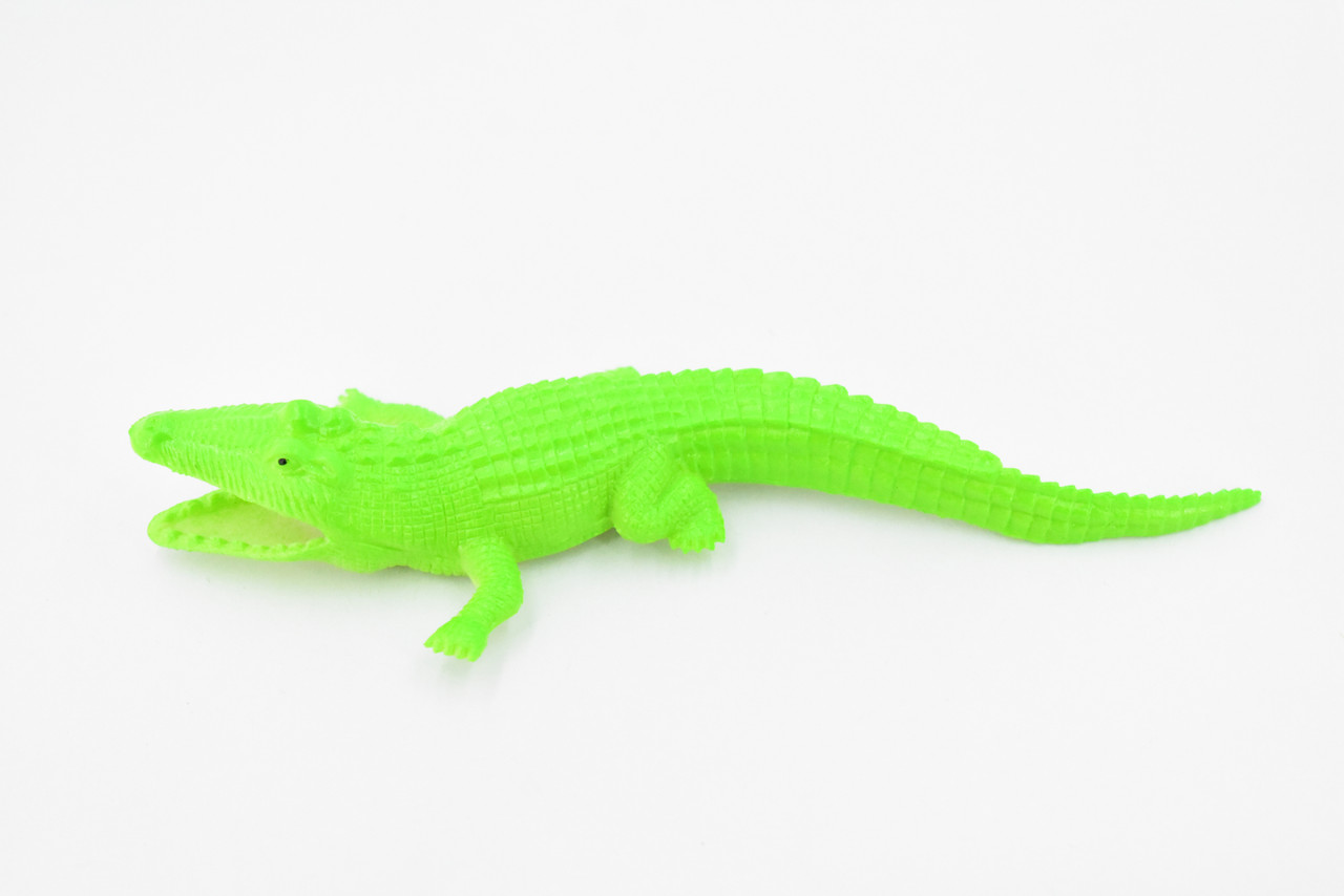 Crocodiles, Alligator, Set of 4 Different Colors,  Plastic Toy Reptile, Realistic Figure, Model, Replica, Kids, Educational, Gift,      6"      F6050 F379