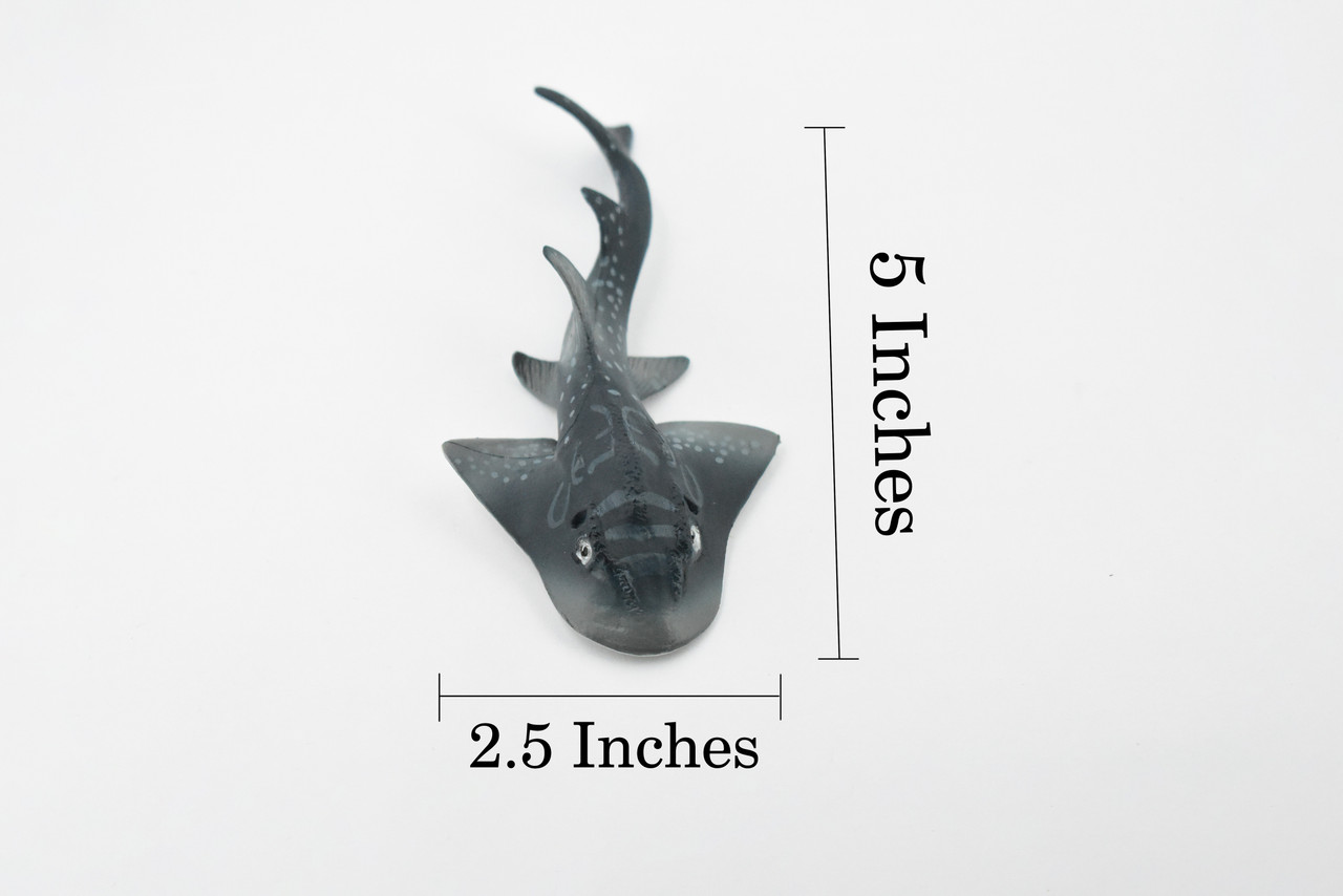 Guitarfish Shark, Shovelnose Ray, Rubber Fish, Hand Painted, Educational Design, Diorama Model, Toy, Kids,   5 Inches. 