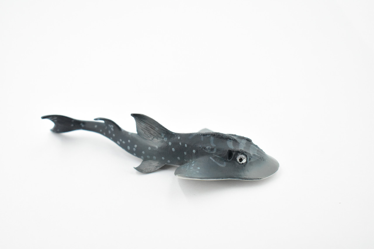 Guitarfish Shark, Shovelnose Ray, Rubber Fish, Hand Painted, Educational Design, Diorama Model, Toy, Kids,   5 Inches. 