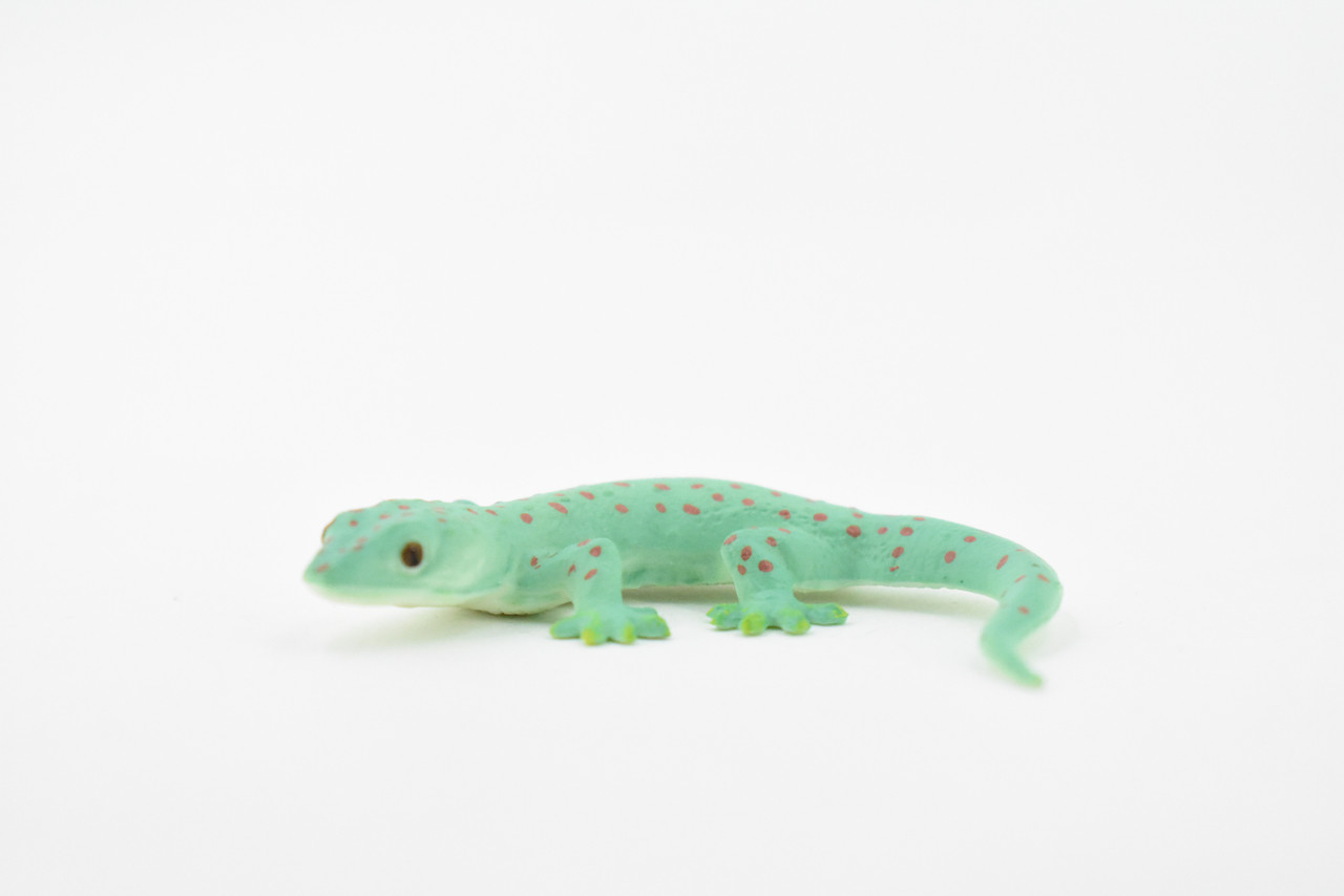 Gecko,  green anole Gecko, Lizard, Reptile, Hand Painted, Realistic Toy Figure, Model, Replica, Kids, Educational, Gift,       2 1/2"     CH460 BB114