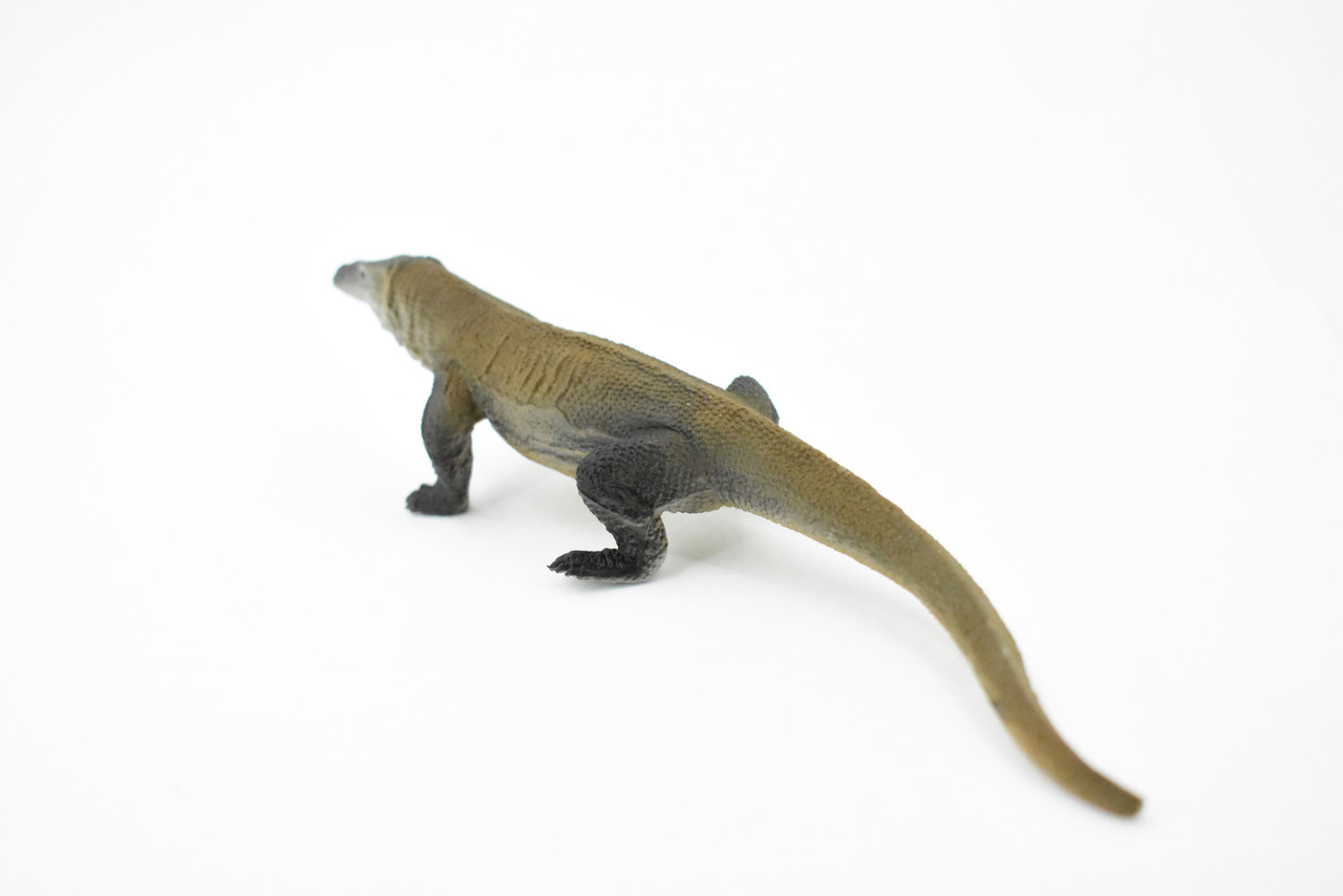 Komodo Dragon, Monitor Lizard, Rubber Reptile, Museum Quality, Hand Painted, Realistic Toy Figure, Model, Replica, Kids, Educational, Gift,     7 1/2"     CH188 BB115