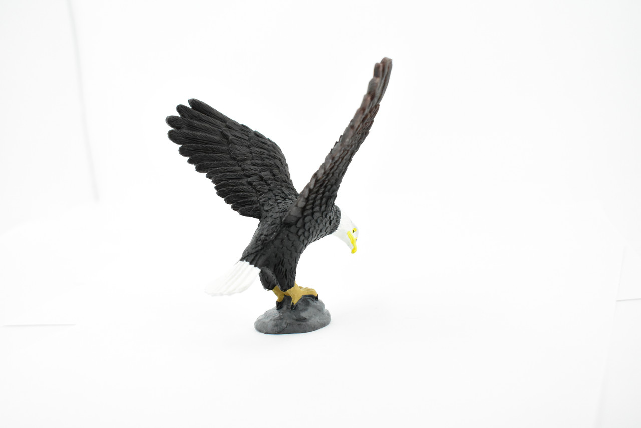 Eagle, Bald Eagle, North America, Museum Quality, Rubber Bird, Hand Painted, Realistic Toy Figure, Model, Replica, Kids, Educational, Gift,         4"    CH204 BB117