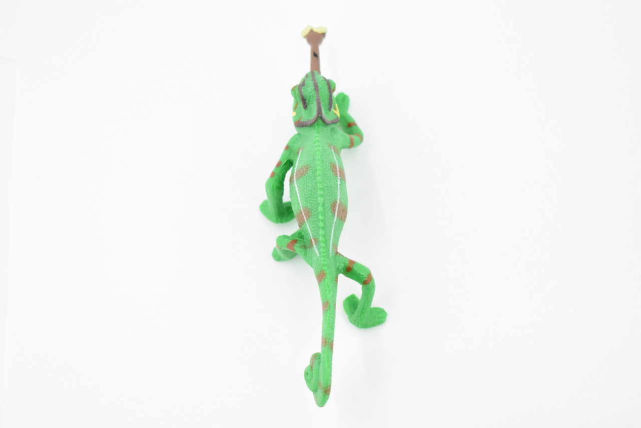 Lizard, Chameleon, Veiled Chameleon, Museum Quality Rubber Lizard, Educational, Realistic Hand Painted, , Lifelike, Educational, Gift,      5 1/2"    CH258 BB123