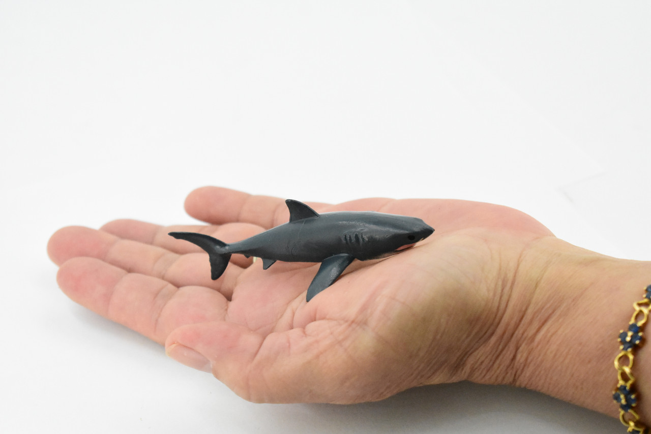 Great White Shark, Hand Painted, Rubber Fish, Realistic Toy Figure, Model, Replica, Kids, Educational, Gift,    3"