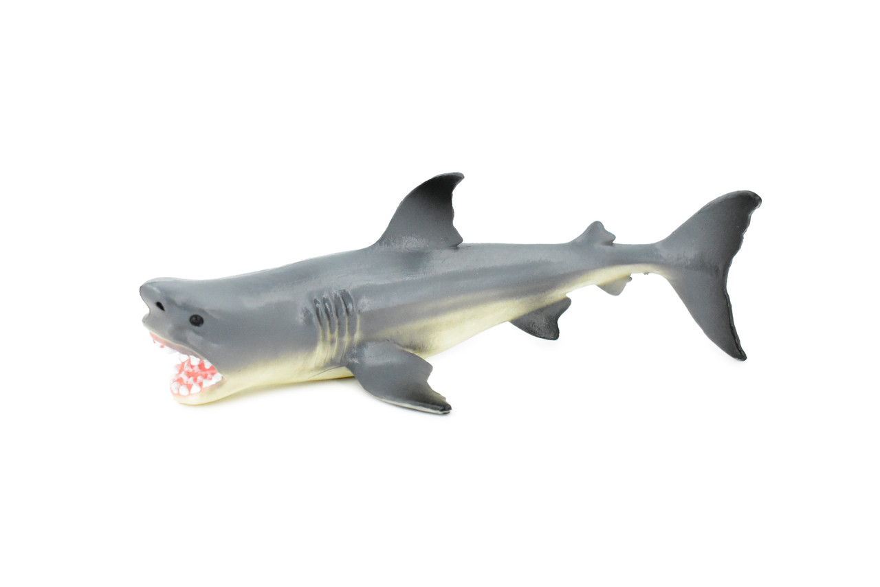 Great White, G.W. Shark, Museum Quality, Hand Painted, Educational, Rubber Fish, Diorama Model, Replica, Realistic Toy Figure, Kids,  6 1/2 Inches.