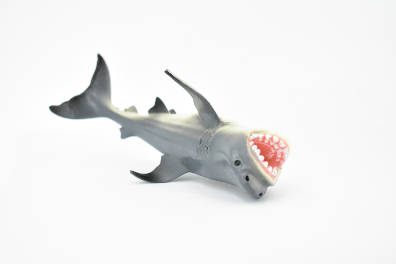 Shark, Great White Shark, Museum Quality, Hand Painted, Rubber Fish, Realistic Toy Figure, Model, Replica, Kids, Educational, Gift,     6 1/2"     CH293 BB128