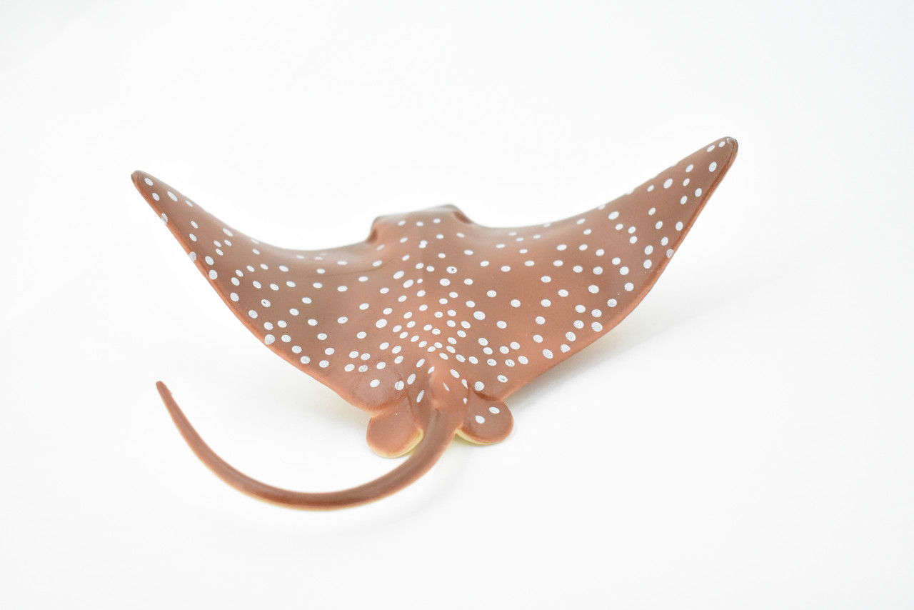 Ray, Spotted Eagle Ray, Museum Quality, Hand Painted, Rubber Fish, Realistic Toy Figure, Model, Replica, Kids, Educational, Gift,    5"           CH351 BB136