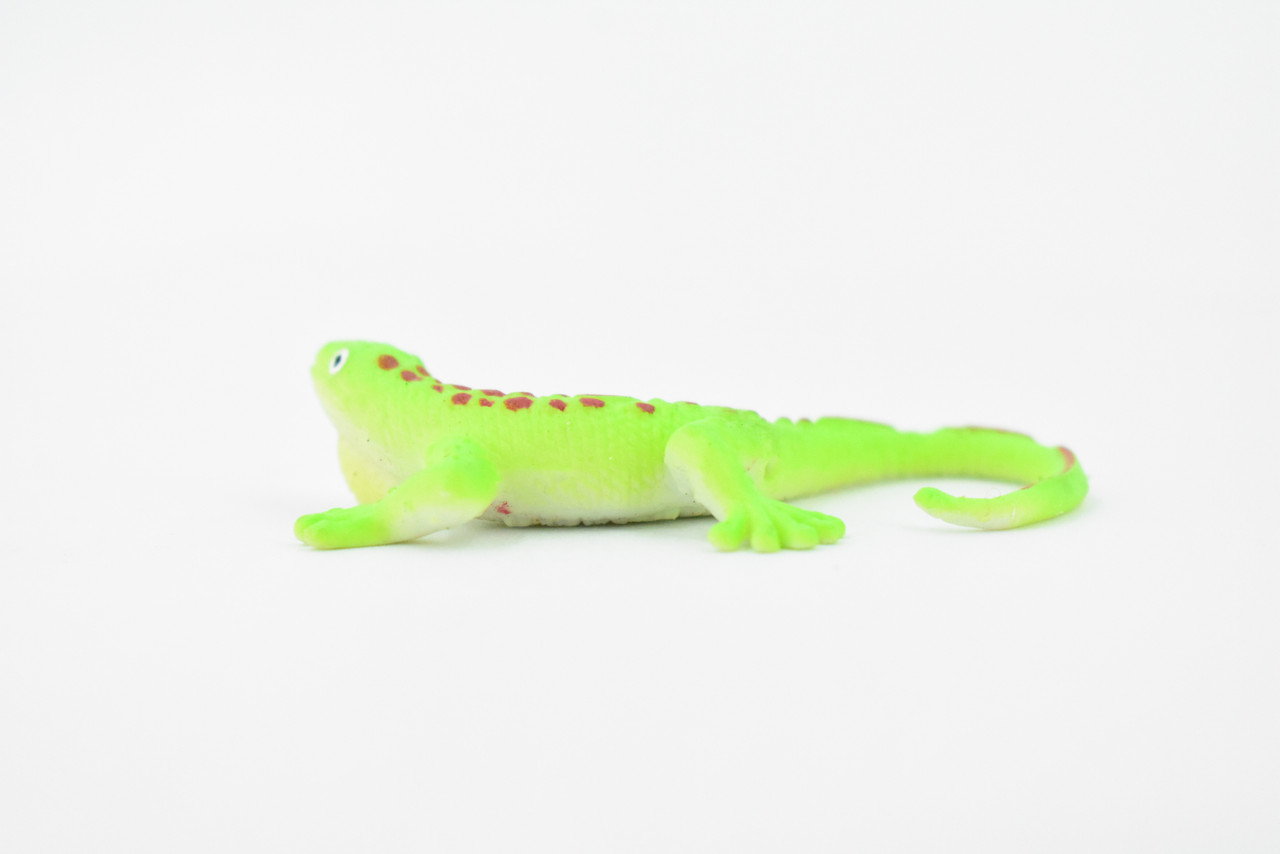 Gecko, Green Spotted Gecko Stretchy Rubber Toy, Realistic, Rainforest, Figure, Model, Replica, Kids, Educational, Gift  3"  F0112B13 