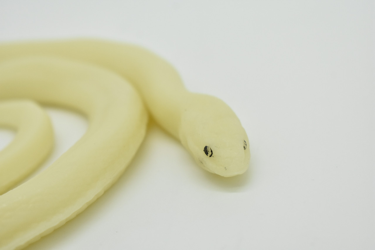 Snake, Kingsnake, Glow In The Dark, Coiled, Rubber Reptile, Educational, Realistic Hand Painted, Figure, Lifelike Model, Figurine, Replica, Gift,      7"    F1992 B624
