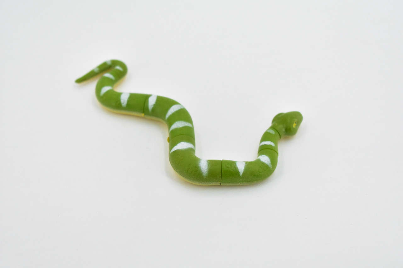 Snake, Green Boa, With Rotating Parts, Plastic Reptile, Educational, Realistic Hand Painted, Figure, Lifelike Model, Figurine, Replica, Gift,    4"      F056 B193