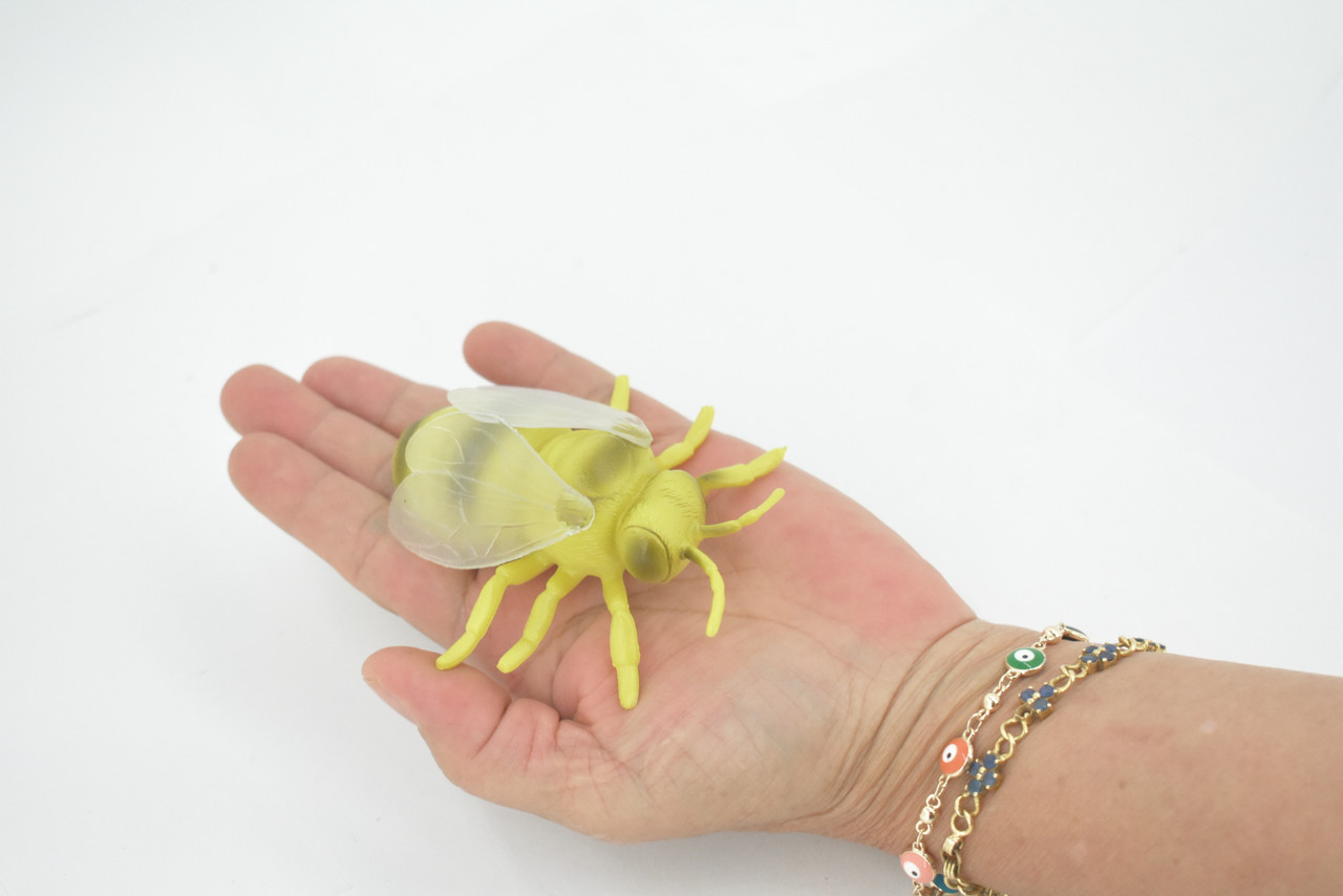 Bee, Bumblebee, Solid Rubber Insect, Educational, Toy, Kids, Realistic Figure, Lifelike Model, Figurine, Replica, 