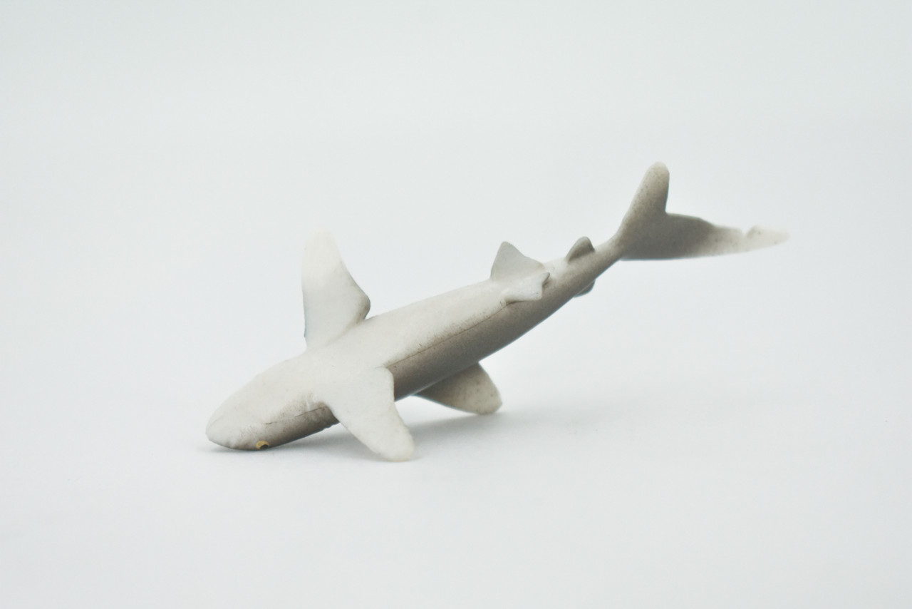 Shark, Oceanic whitetip,  Museum Quality, Hand Painted, Rubber Fish, Realistic, Figure, Model, Replica, Toy, Kids, Educational, Gift,     3"   CH528 BB158