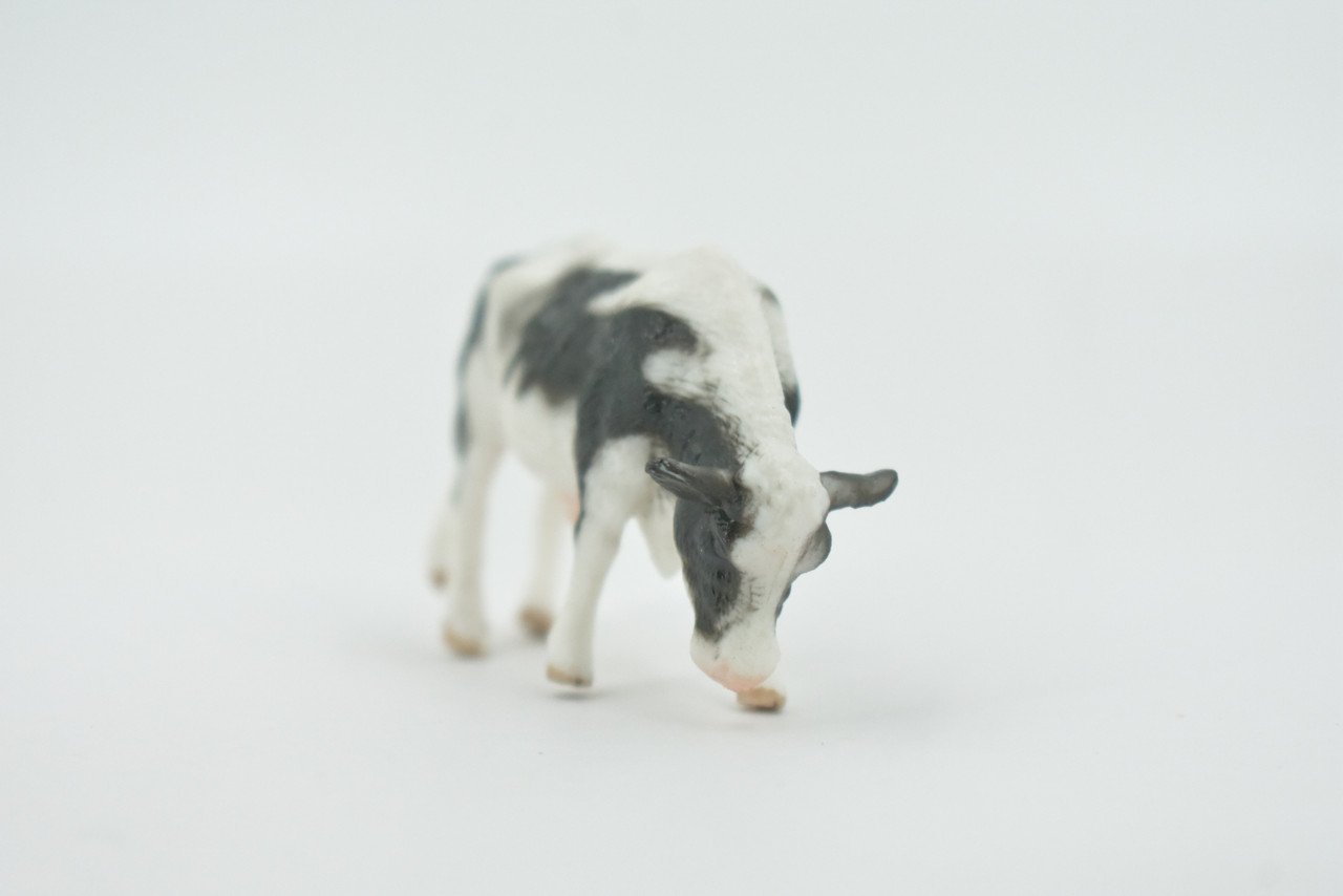 Cow, Holstein, Bull, Young, Friesian, High Quality, Hand Painted, Rubber Animal, Realistic, Toy, Figure, Model, Replica, Kids, Educational, Gift,    2 1/2"    CH599 BB164  