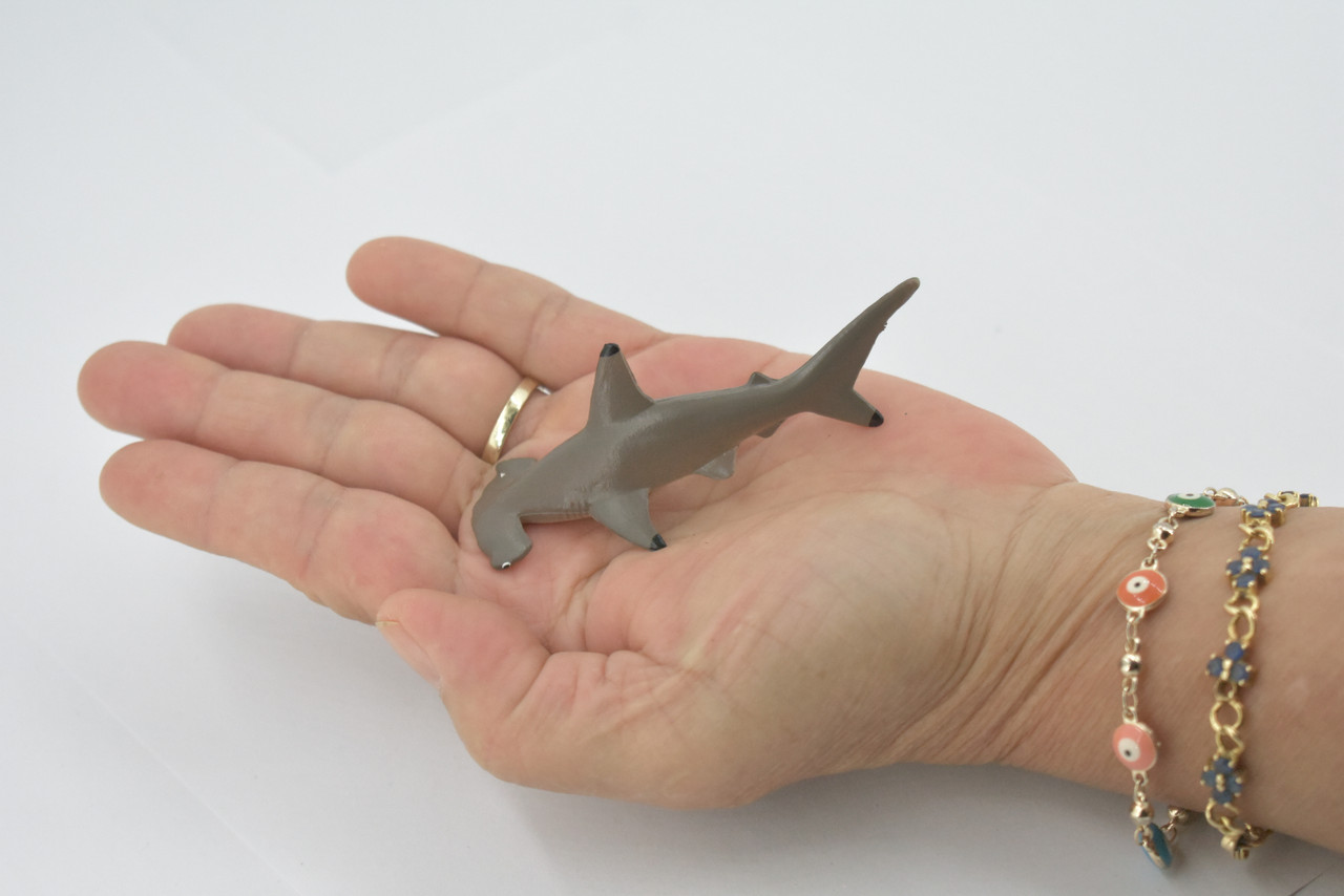 Shark, Scalloped Hammerhead Shark, High Quality, Hand Painted, Realistic, Rubber, Fish, Figure, Model, Toy, Kids, Educational, Gift,     3 1/2"   CH700 BB174 