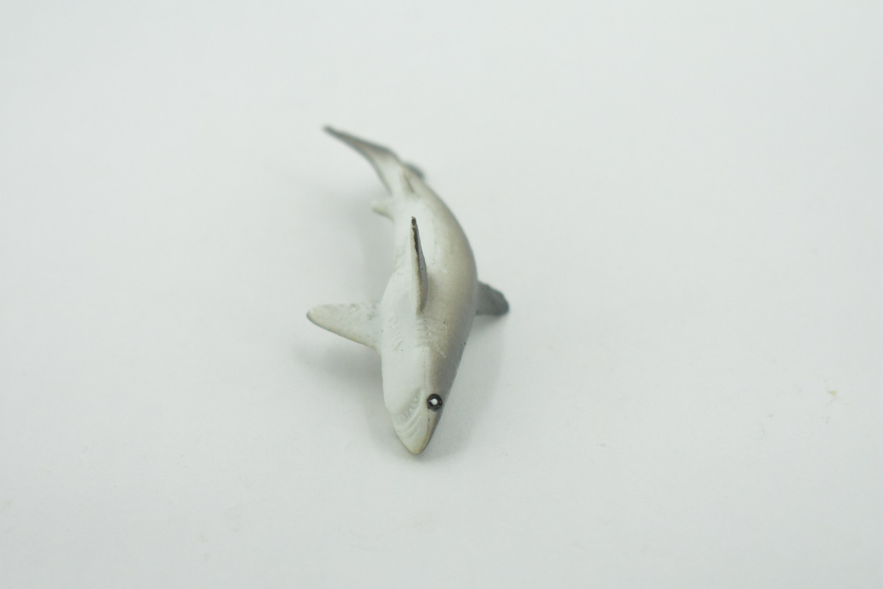 Shark, Bull Shark, High Quality, Rubber Fish, Hand Painted, Realistic, Toy Figure, Model, Replica, Kids, Educational, Gift,      3"     IM02 B228