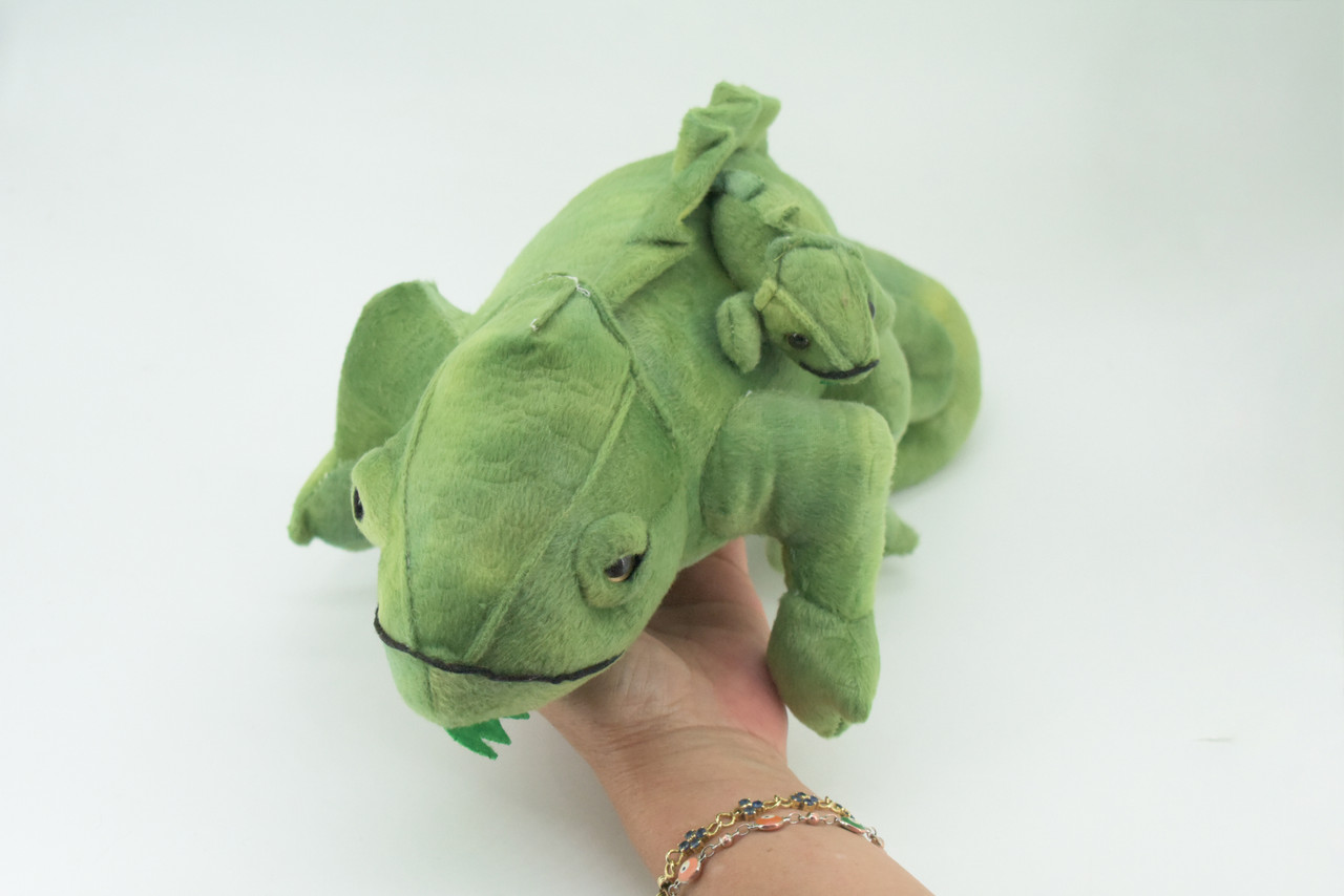 Iguana with Baby, Plush Animal, Soft, Stuffed, Toy, Educational, Realistic Iguana Design, Figure, Lifelike, Replica, Gift,       14"    PK02 B498