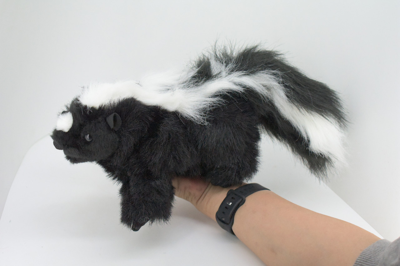 Skunk Hand Puppet, Full Body, Very Nice Plush Skunk, Stuffed Animal, Educational, Realistic, Lifelike, Gift,    14"   FM35 B413