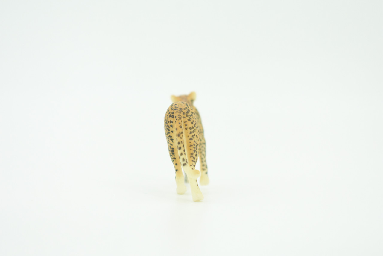 Cheetah, Big Cat, African speedster, Hand Painted, Educational, Rubber Animal, Realistic Figure, Lifelike Model, Gift,    3 "   SF28 B45