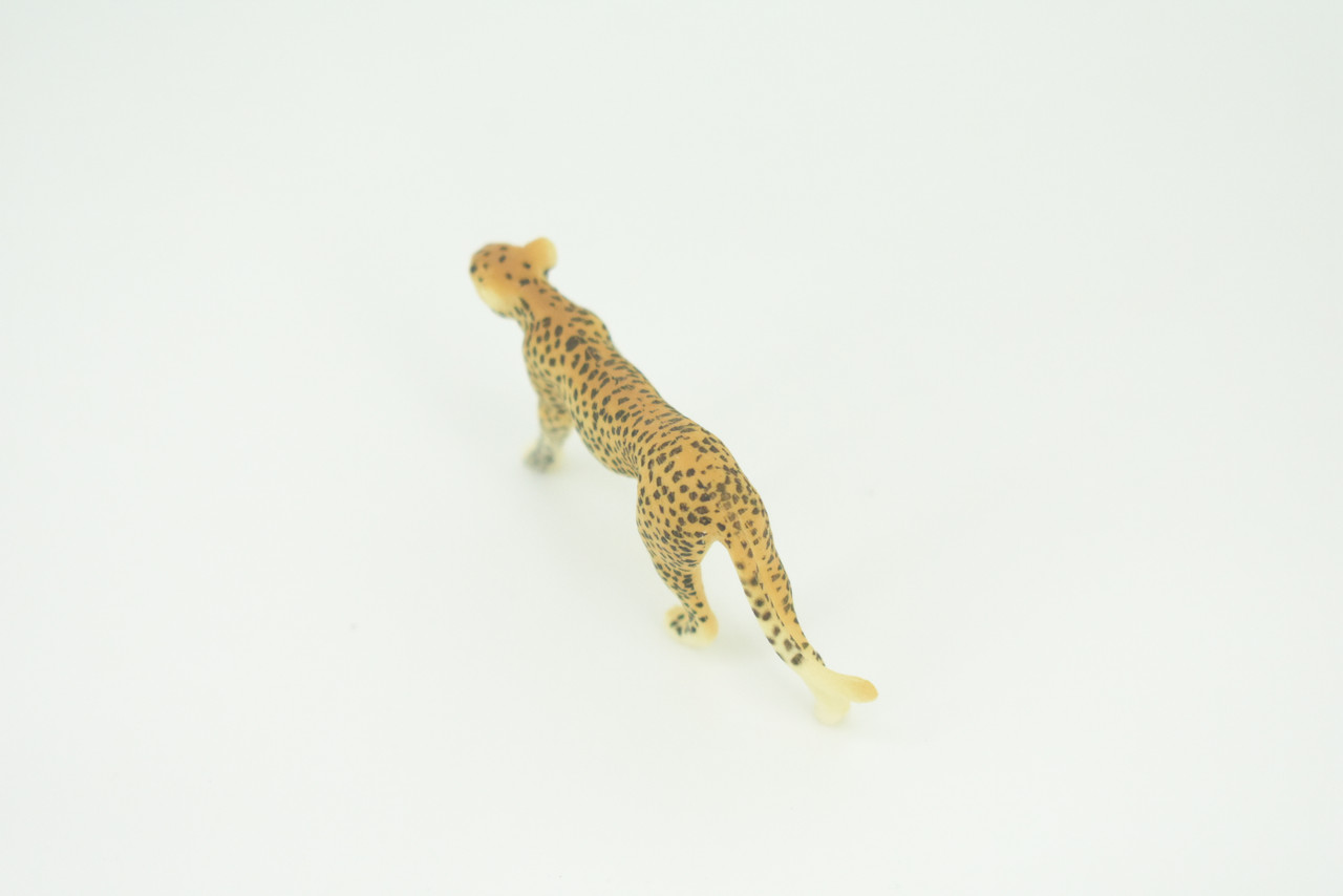 Cheetah, Big Cat, African speedster, Hand Painted, Educational, Rubber Animal, Realistic Figure, Lifelike Model, Gift,    3 "   SF28 B45