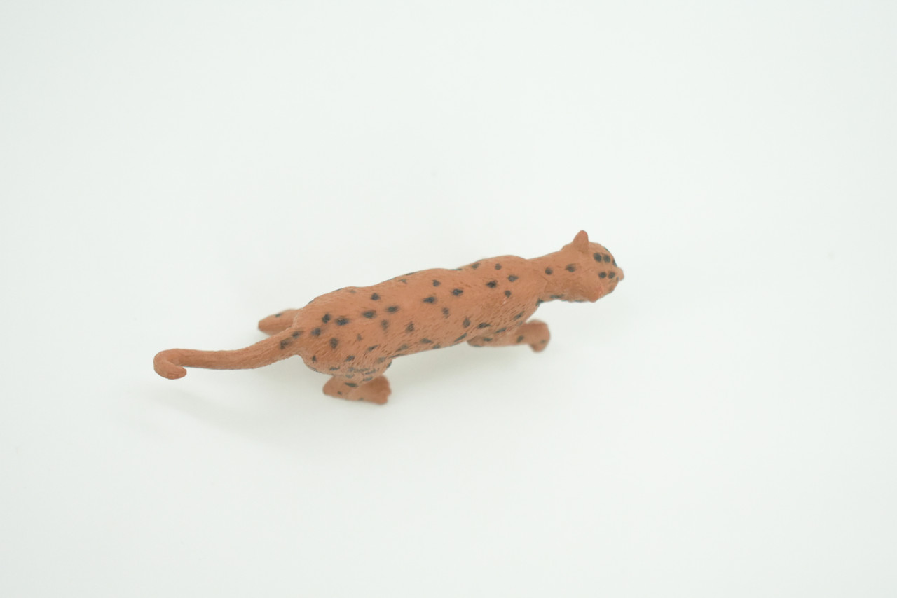 Leopard, Amur leopard, Far Eastern leopard, Hand Painted, Educational, Rubber Animal, Realistic Figure, Lifelike, Gift,    2 3/4"    SF51 B58