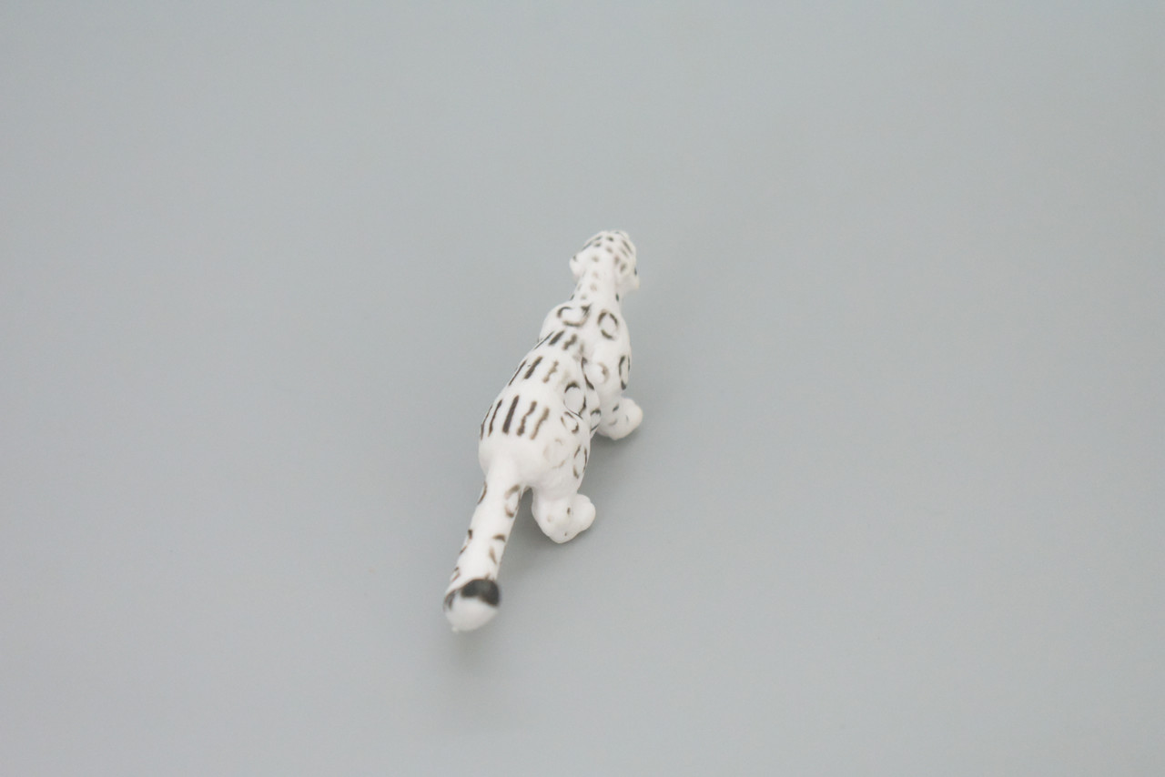 Snow Leopard, Panthera uncia, Ounce, Irbis, Hand Painted, Educational, Rubber Animal, Realistic Figure, Lifelike, Gift,    3 "   SF53 B58