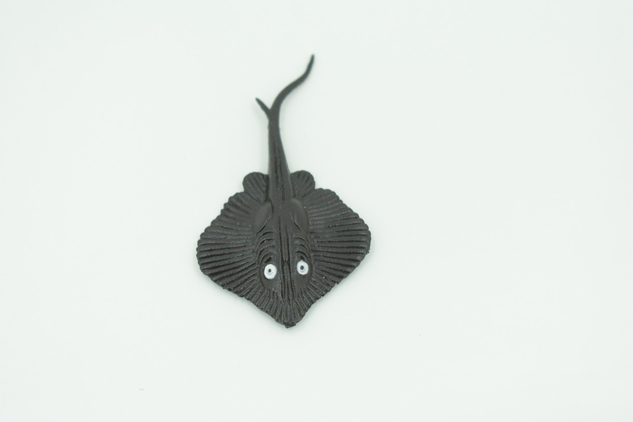 Stingray, Rubber Fish, Realistic Toy Figure, Model, Replica, Kids, Hand Painted, Educational, Gift