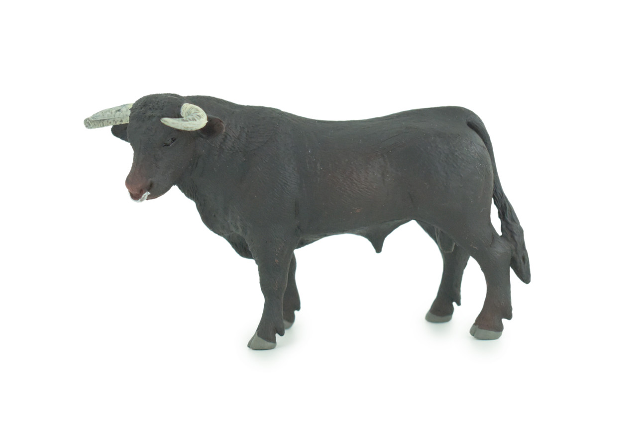 Bull, Cattle Bovidae, Museum Quality, Hand Painted, Educational, Mexican, Fighting, Rubber, Realistic Cow, Figure, Toys, Kids, Gift, 5 Inches. CH796 BB187