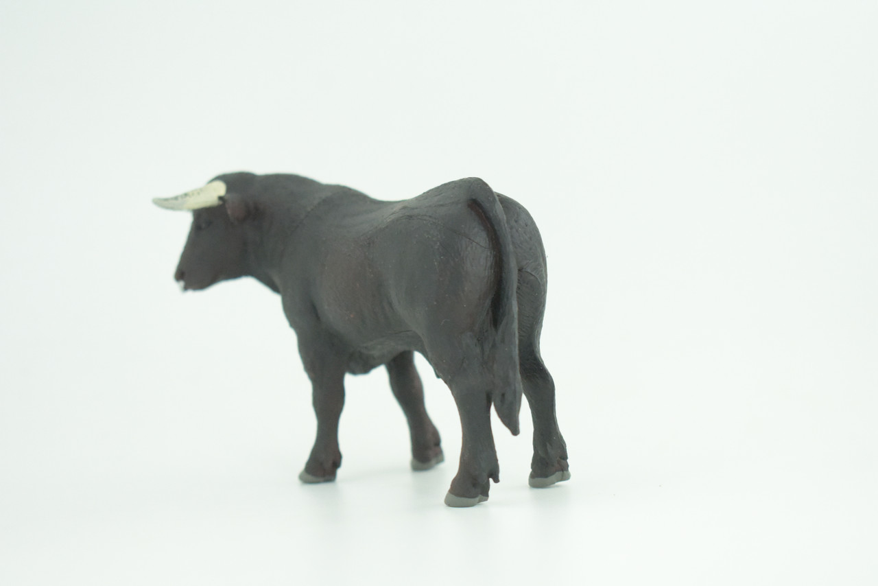 Bull, Cattle Bovidae, Museum Quality, Hand Painted, Educational, Mexican, Fighting, Rubber, Realistic Cow, Figure, Toys, Kids, Gift,   5 Inches.  CH796 BB187