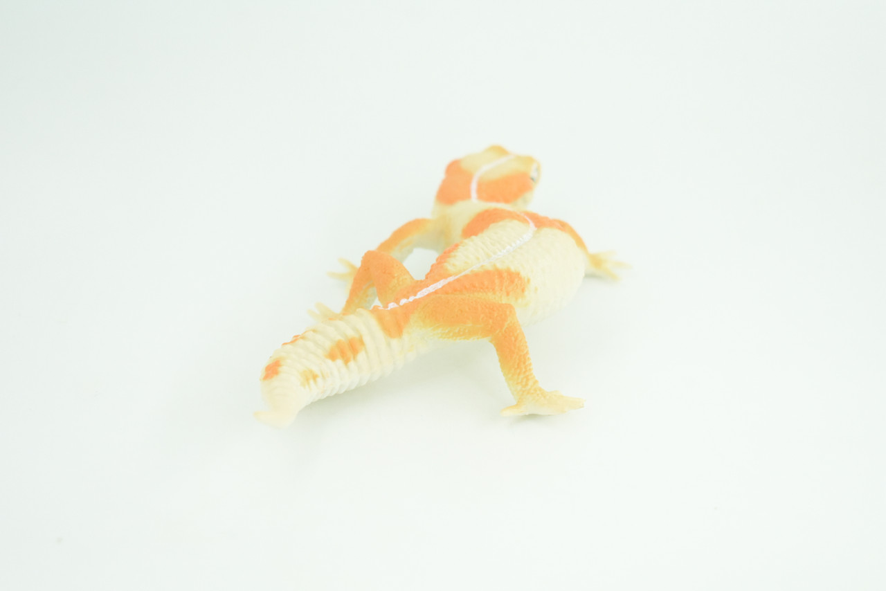 Gecko, Museum Quality, Educational, Hand Painted, Rubber Lizard, Peking Gecko, Realistic Reptile, Diorama, Toy, Kids, Gift,   7 Inches.  CH800 BB187