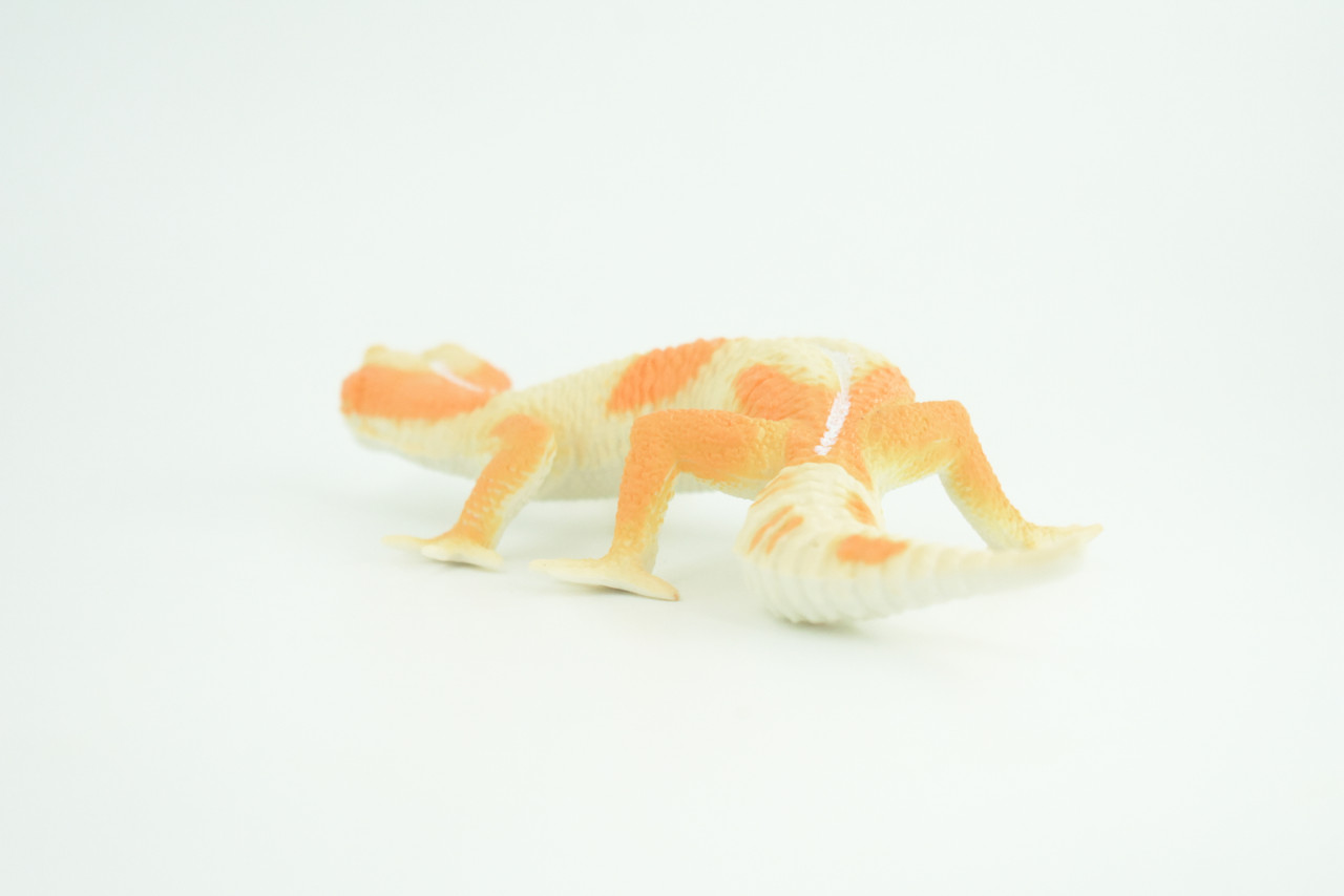 Gecko, Museum Quality, Educational, Hand Painted, Rubber Lizard, Peking Gecko, Realistic Reptile, Diorama, Toy, Kids, Gift,   7 Inches.  CH800 BB187