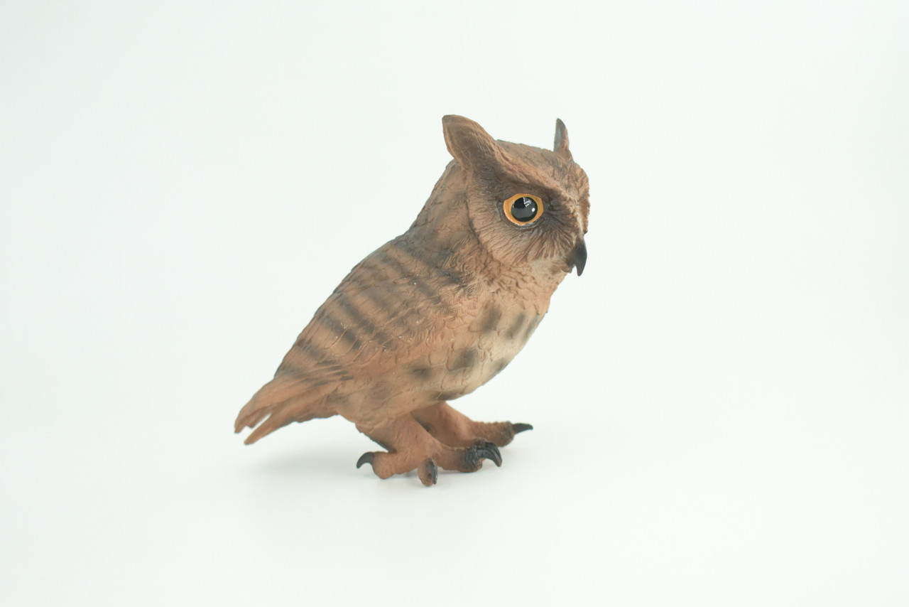 Great Horned Owl, Museum Quality, Educational, Hand Painted, Realistic, Rubber, Bird, Realistic, Diorama, Toy, Kids, Gift,  4 1/2 Inches.  CH811 BB189