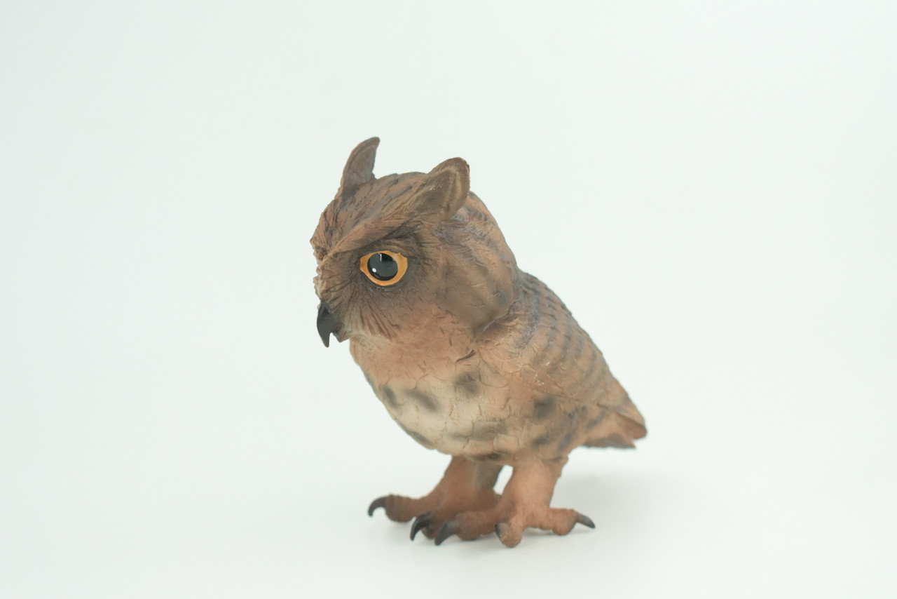 Great Horned Owl, Museum Quality, Educational, Hand Painted, Realistic, Rubber, Bird, Realistic, Diorama, Toy, Kids, Gift,  4 1/2 Inches.  CH811 BB189
