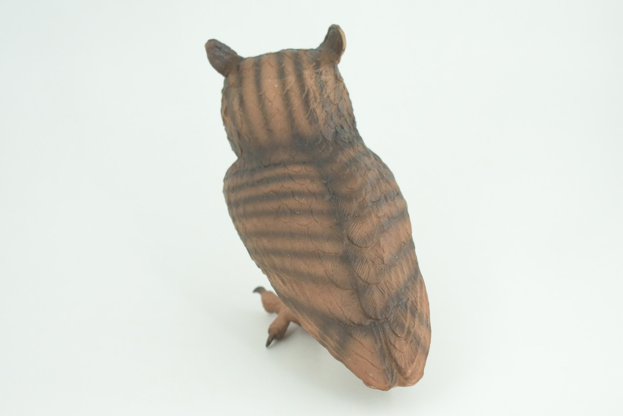 Great Horned Owl, Museum Quality, Educational, Hand Painted, Realistic, Rubber, Bird, Realistic, Diorama, Toy, Kids, Gift,  4 1/2 Inches.  CH811 BB189