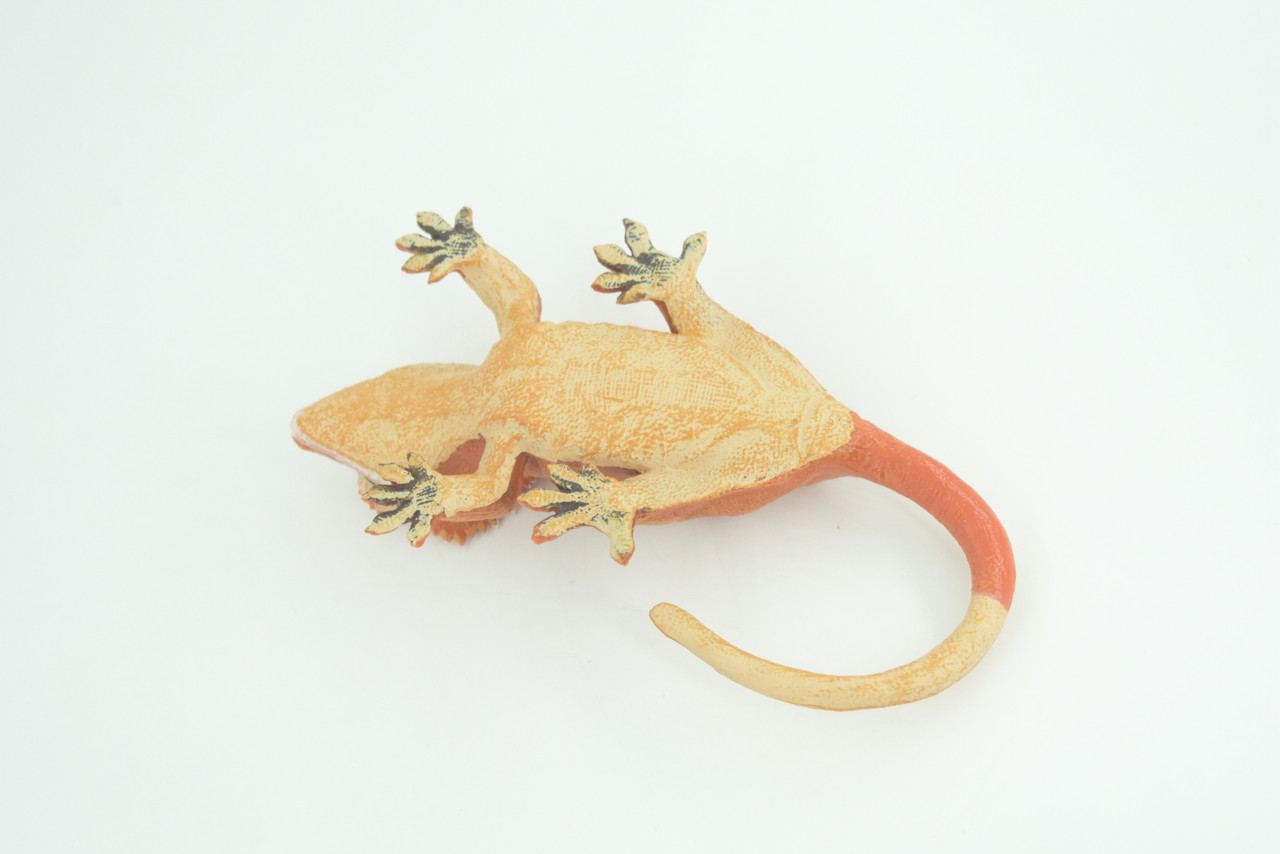 Crested Gecko, Eyelash Gecko, Museum Quality, Educational, Hand Painted, Rubber Lizard, Realistic Reptile, Diorama, Toy, Kids, Gift,   5 1/2 Inches.  CH902 BB202