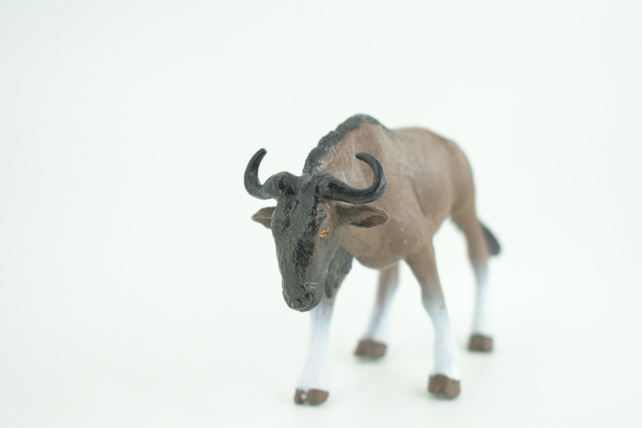 Wildebeest, Museum Quality, Educational, Hand Painted, Rubber Animal, Realistic, Diorama, Very Nice Design, Toys, Kids, Gift,   5 Inches.  CH950 BB209 